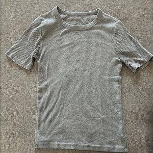 Grey ribbed t-shirt